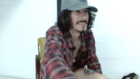 sk8sir online show from May 16, 6:06 pm