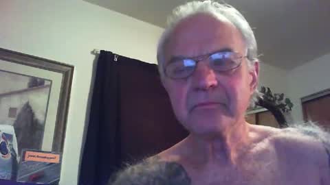 skeeeziks online show from May 13, 1:46 am