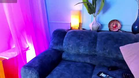 Mac online show from March 23, 2:23 pm