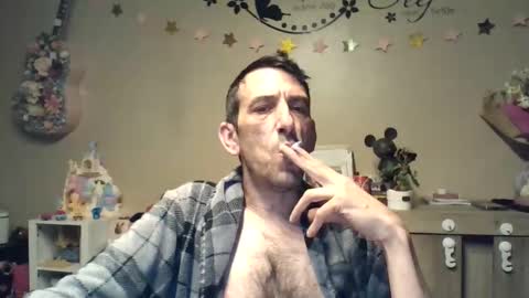 SkinnyBigCock2 online show from April 17, 3:09 am