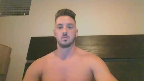 Snapshot of skinnyguylongdick1 chatting on October 21, 1:31 am skinnyguylongdick1 online show from October 21, 1:31 am