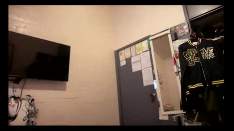 IAN HARD online show from August 6, 5:08 pm
