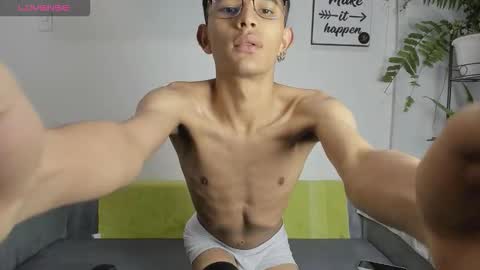 SKYLER BLAZE online show from September 29, 12:03 pm