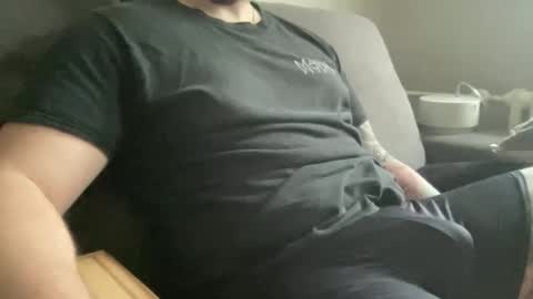 just chillin online show from November 21, 7:51 am