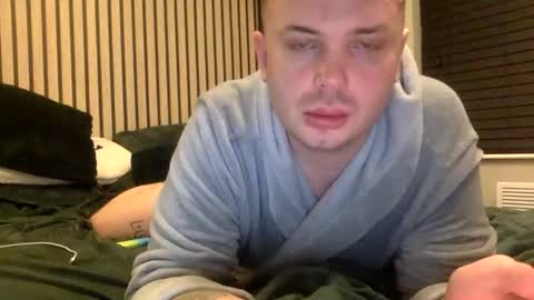 slutman111 online show from December 20, 9:55 pm