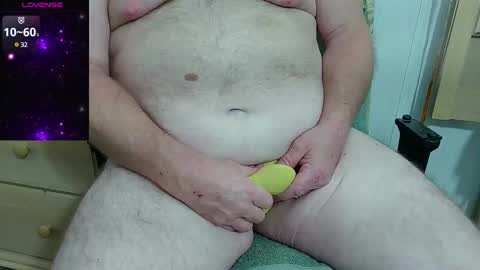 smalldickchub123 online show from December 10, 2:46 am