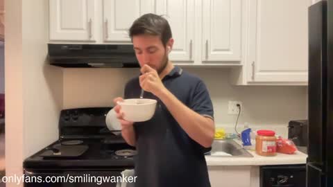 smilingwanker online show from April 29, 7:20 pm