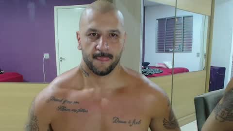 smithduke online show from February 20, 4:07 am