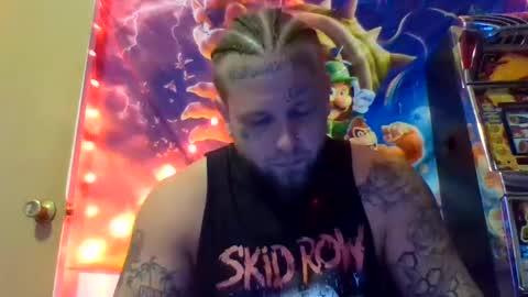 Snapshot of smokebluntafterblunt chatting on October 8, 11:03 am smoke online show from October 8, 11:03 am