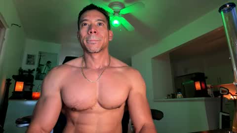 smoothripz online show from March 18, 5:54 am