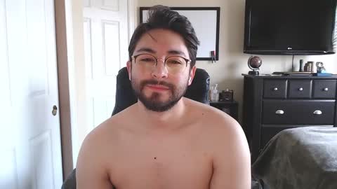 smoreforu1 online show from December 20, 5:20 pm