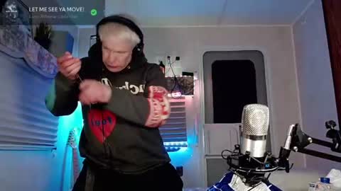 Viiscount  Snarfle Von Snarfenberg online show from March 12, 8:30 am