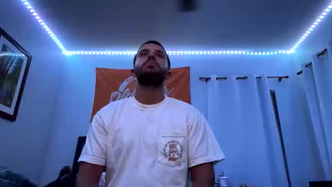 snawy21 online show from September 19, 6:25 am