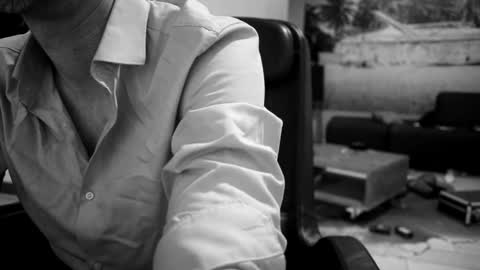 sneaky1985 online show from February 26, 3:46 pm