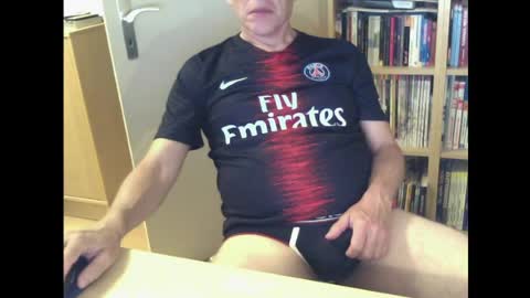 sneaxfreund online show from May 24, 1:11 am