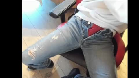 snip1977 online show from February 28, 3:59 pm