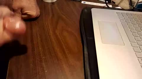 watchmecum online show from February 18, 5:32 pm