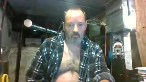 watchmecum online show from November 2, 5:39 pm