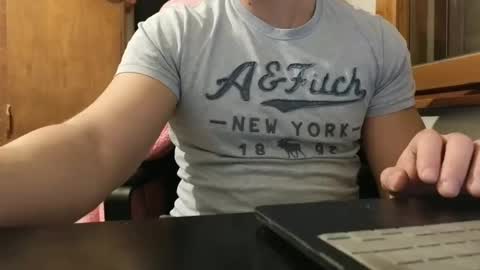 Snapshot of so_thick chatting on February 5, 8:57 pm luca - online show from February 5, 8:57 pm