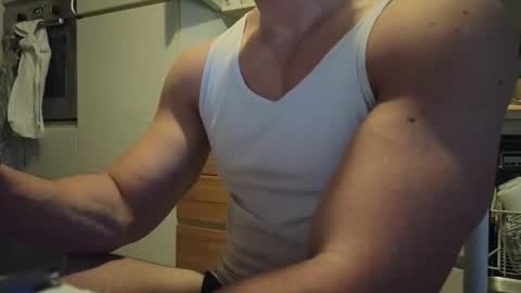 Snapshot of so_thick chatting on October 1, 4:11 pm luca - online show from October 1, 4:11 pm