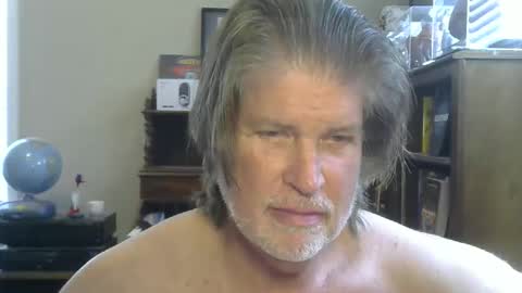 Brett online show from May 19, 3:18 pm