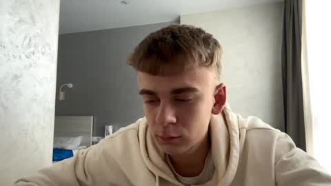 Jett online show from April 1, 2:47 pm