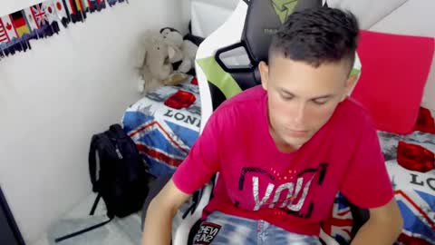 ESTEBAN online show from May 5, 3:19 am