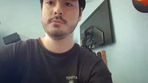 some8t2 online show from June 30, 5:58 pm