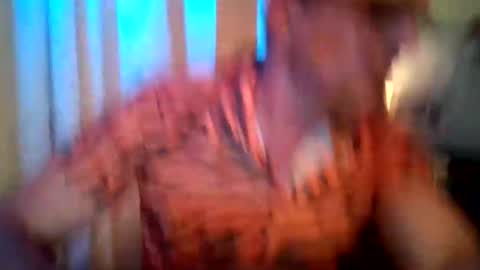 Someoneprettycooldetroit online show from September 29, 4:00 am