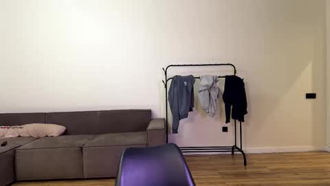 Alex Alex online show from December 13, 7:53 pm