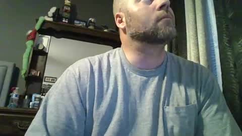 Snapshot of soro00421 chatting on February 21, 9:54 pm soro00421 online show from February 21, 9:54 pm