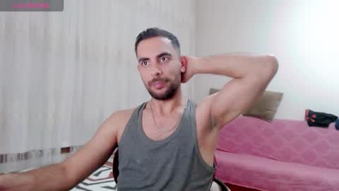 luis online show from January 7, 9:53 pm