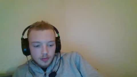 soumi854640 online show from February 19, 4:11 pm