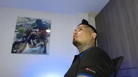 soy_apolo online show from May 20, 10:33 am