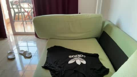 spain_boy3 online show from May 20, 2:56 pm