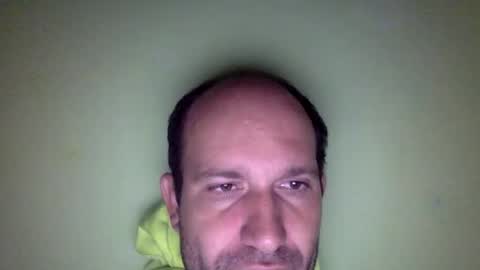 Snapshot of sparei7 chatting on October 3, 12:32 pm Snaiky online show from October 3, 12:32 pm