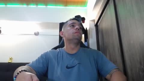     online show from February 10, 4:39 am