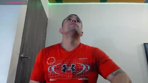 Snapshot of spartacus_cam chatting on January 21, 4:55 am     online show from January 21, 4:55 am