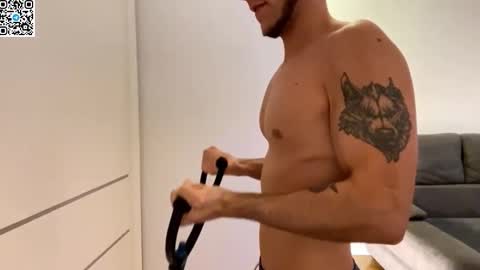 Alex online show from October 21, 8:12 pm