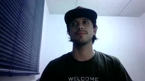 sperm_donor94 online show from April 9, 6:19 am