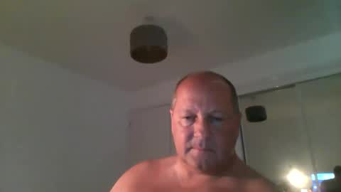 spidey1051a online show from June 5, 11:27 am