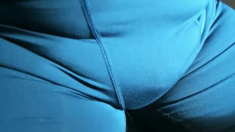 MicroClit online show from April 6, 1:23 pm