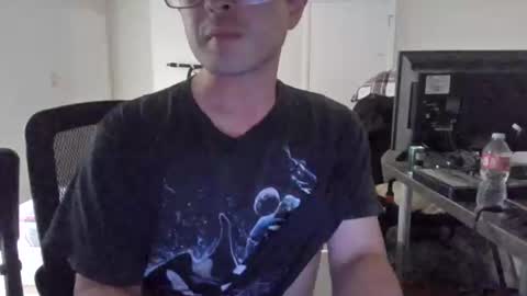 squigsy online show from July 28, 11:50 am