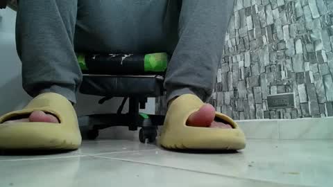 srfindomfeet online show from January 14, 10:34 pm