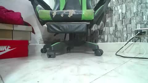 sr master cum its my old account online show from February 9, 6:34 pm