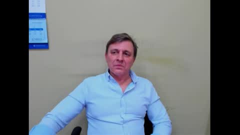 stacattoff online show from November 19, 4:29 pm