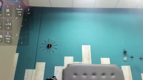 Stanly online show from February 10, 11:04 am