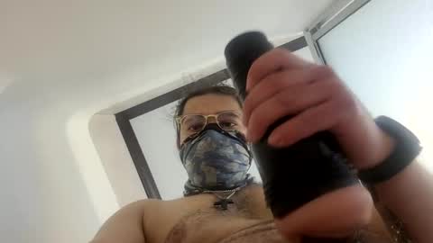 Snapshot of stareyes0249 chatting on March 2, 8:14 pm stareyes0249 online show from March 2, 8:14 pm