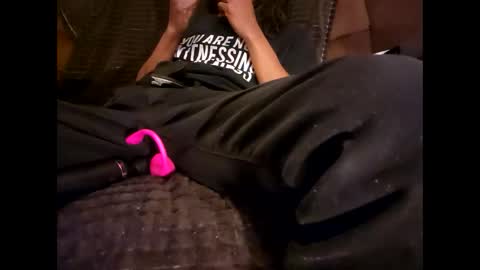 BAD BOY STAR online show from February 13, 8:38 am