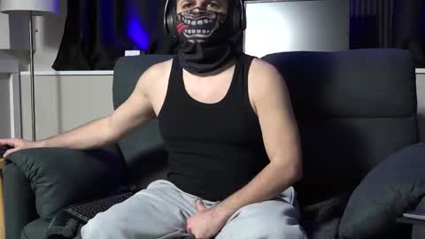 stayin hard online show from December 21, 12:07 am